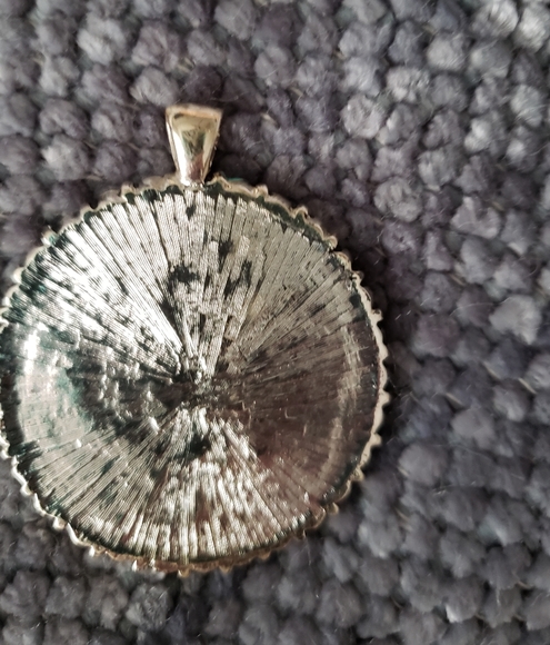 Faux Turquoise pendant - Picture 3 of 3